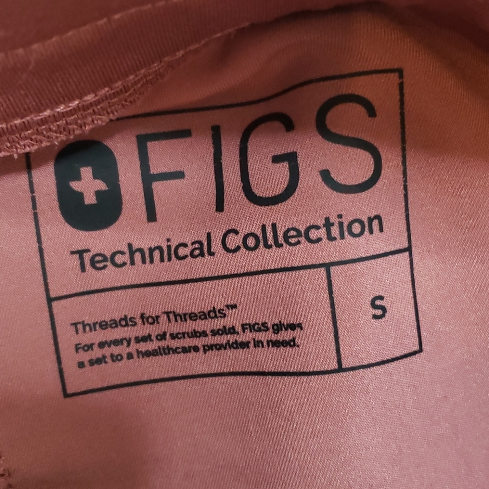 Sold. FIGS Zamora Jogger Scrub Pants Mauve small - Picture 4 of 6